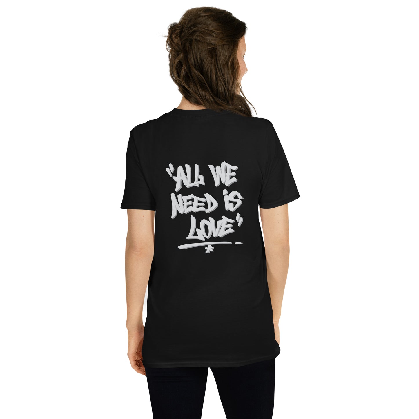 Camiseta de manga corta unisex ALL WE NEED IS LOVE